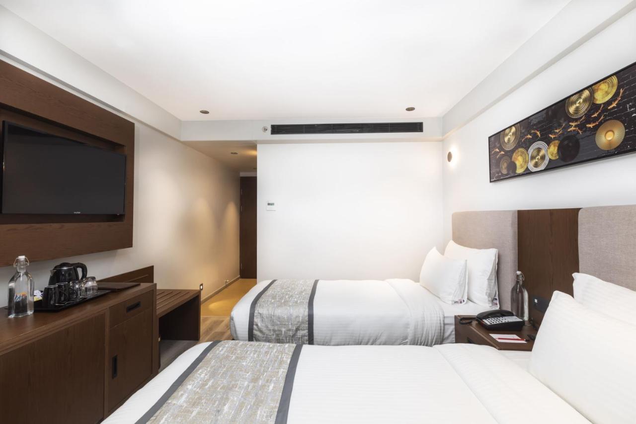 Ramee International Surat Otel Dış mekan fotoğraf