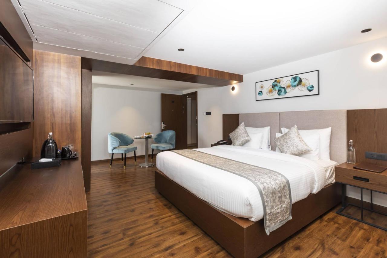 Ramee International Surat Otel Dış mekan fotoğraf