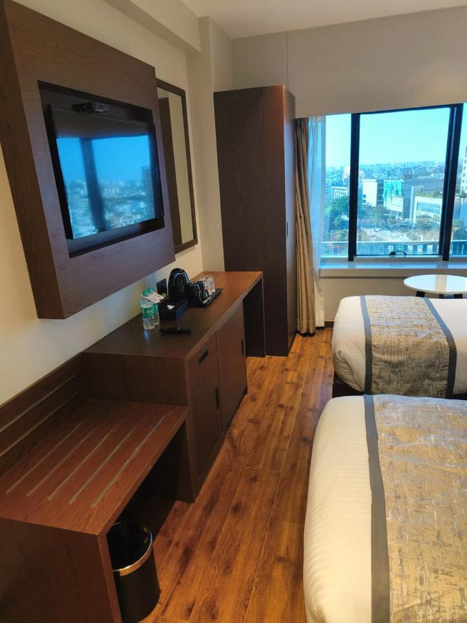 Ramee International Surat Otel Dış mekan fotoğraf