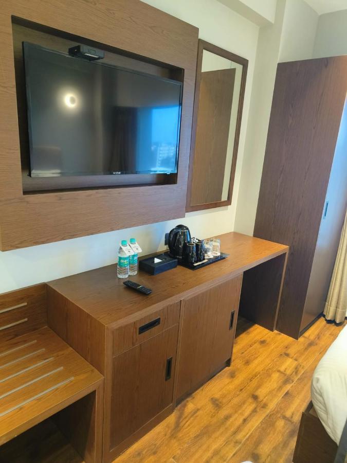 Ramee International Surat Otel Dış mekan fotoğraf