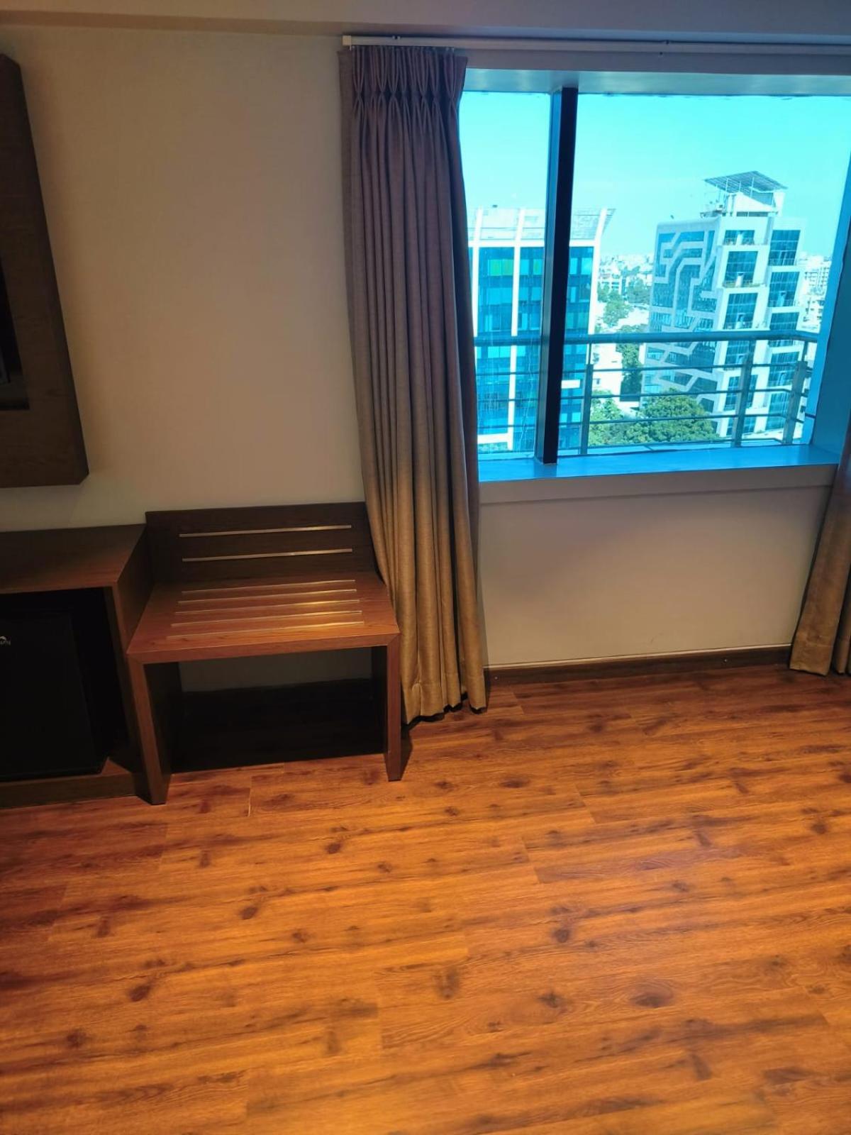 Ramee International Surat Otel Dış mekan fotoğraf